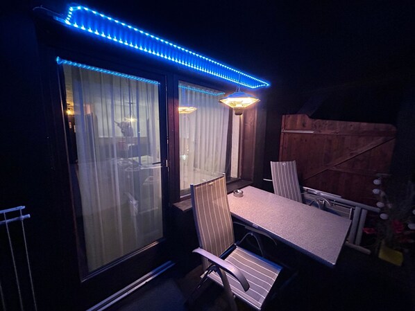 المنطقة المحيطة بالمنشأة