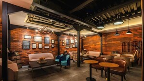 Dining - James Joyce Coffetel (Changde)