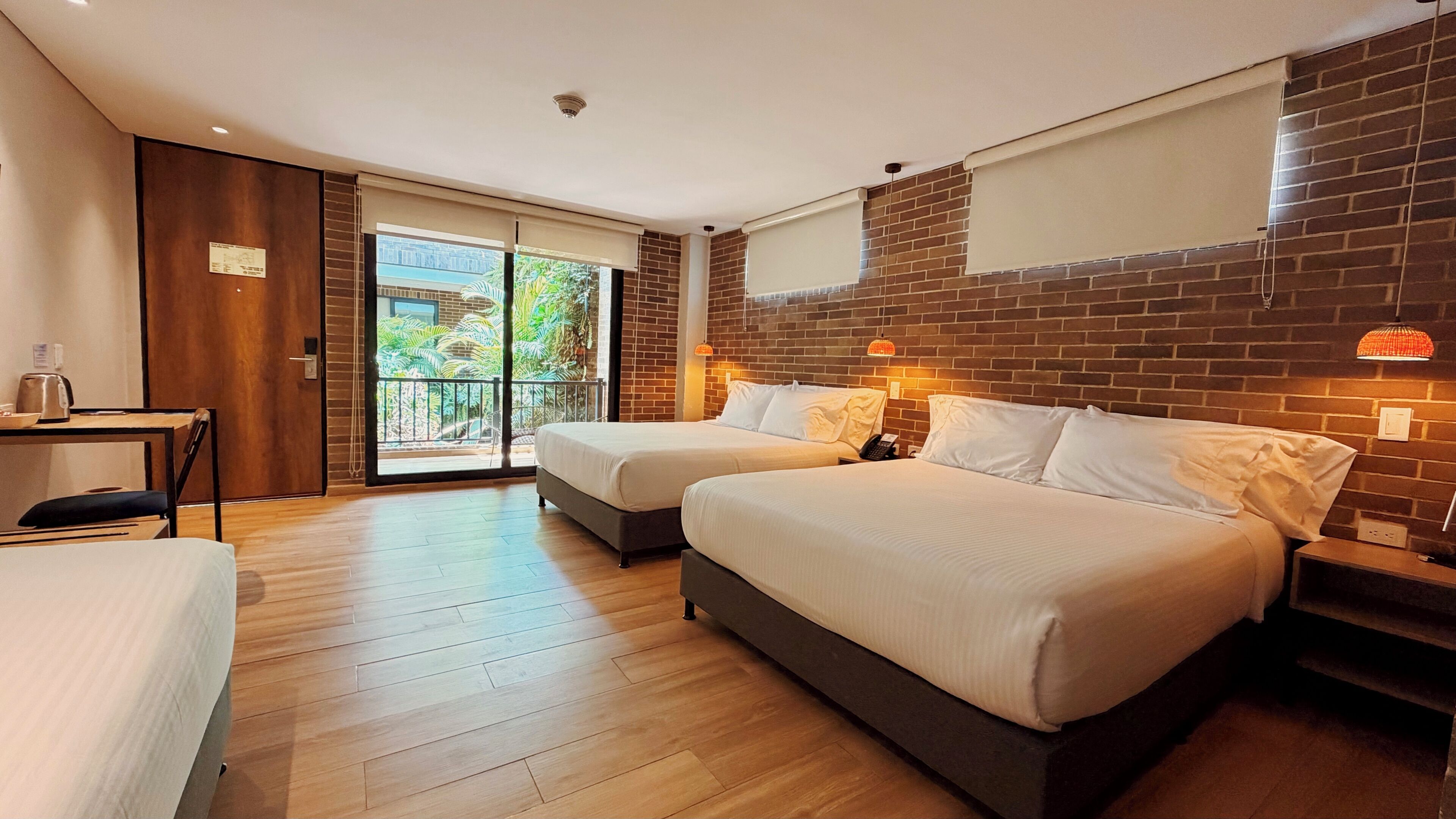 Suite estudio Deluxe | Ropa de cama de alta calidad y edredón 