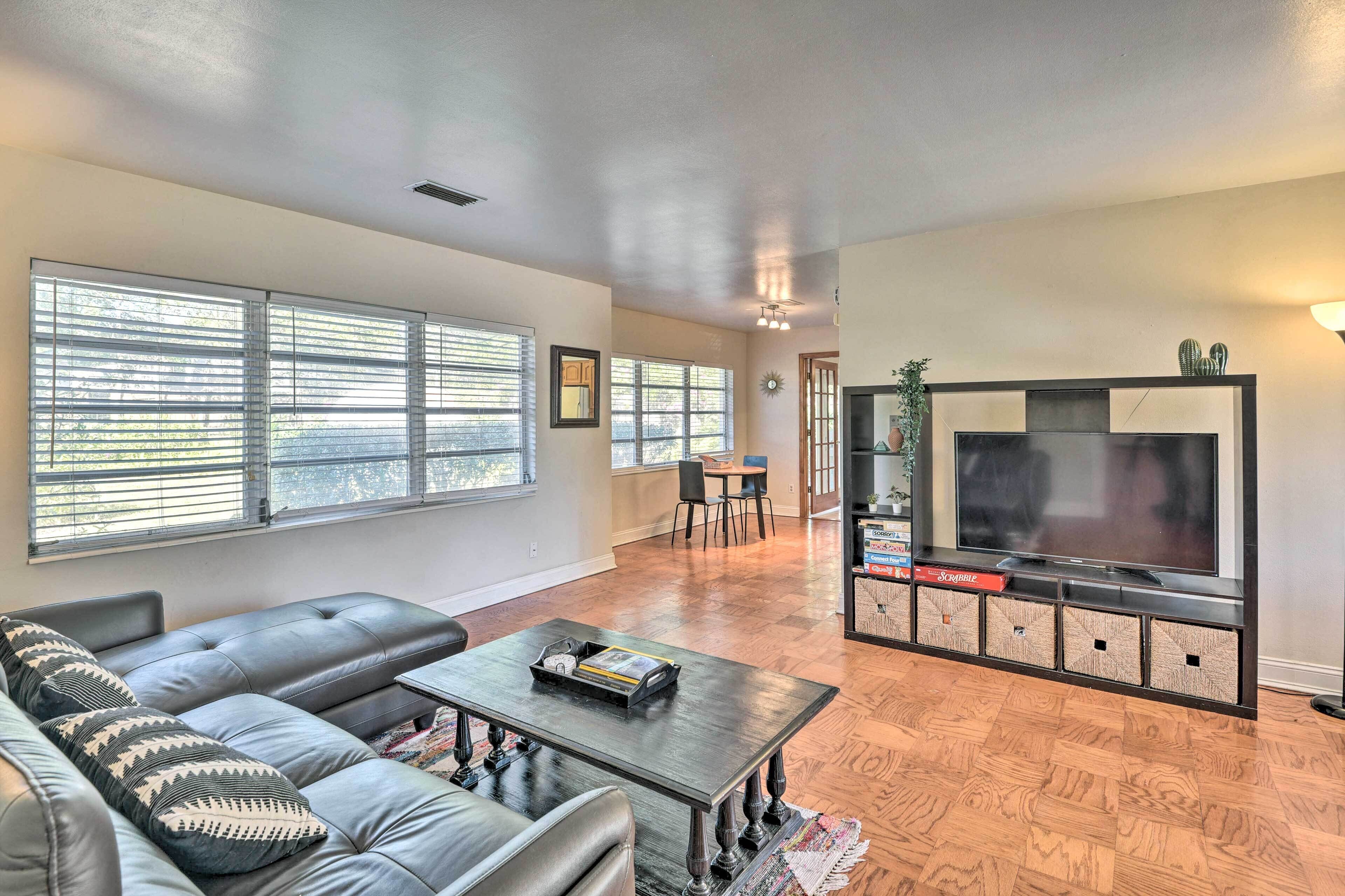 Sunny Gainesville Home: Fenced Yard, Fire Pit