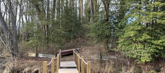 View Peaceful Pond while lounging in this open studio apartment!