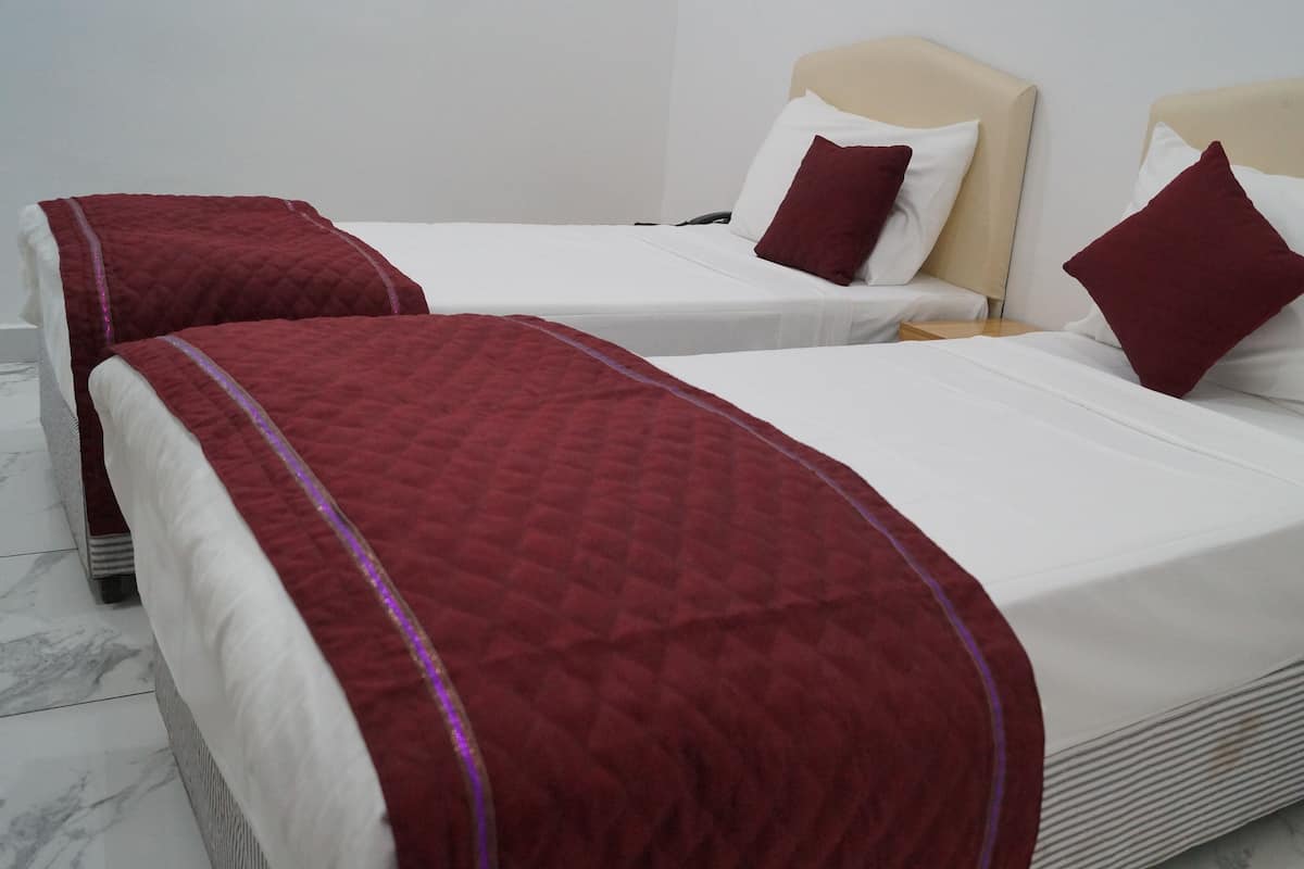 Classic Room, 1 Bedroom, Non Smoking | Egyptian cotton sheets, premium bedding, down duvets