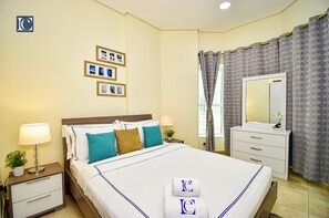 Studio | In-room safe, individually decorated, individually furnished, desk - DNL AMAZING DEAL Cozy studio in JLT (Dubai)