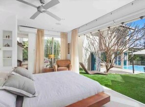 5 bedrooms - Colenso Luxury Home, Perfect for Friends & Family (Erina)