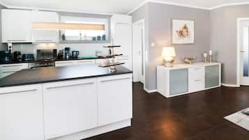 Frigorifero, forno, lavastoviglie, macchina per tè/caffè