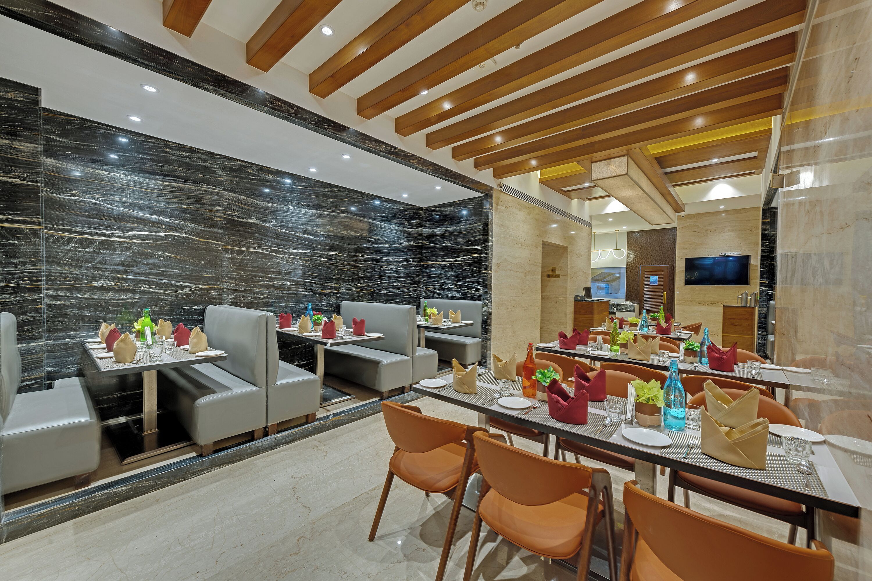 Photo - Comfort Inn Metropolis