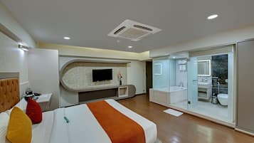 Executive Room | In-room safe, free WiFi, bed sheets