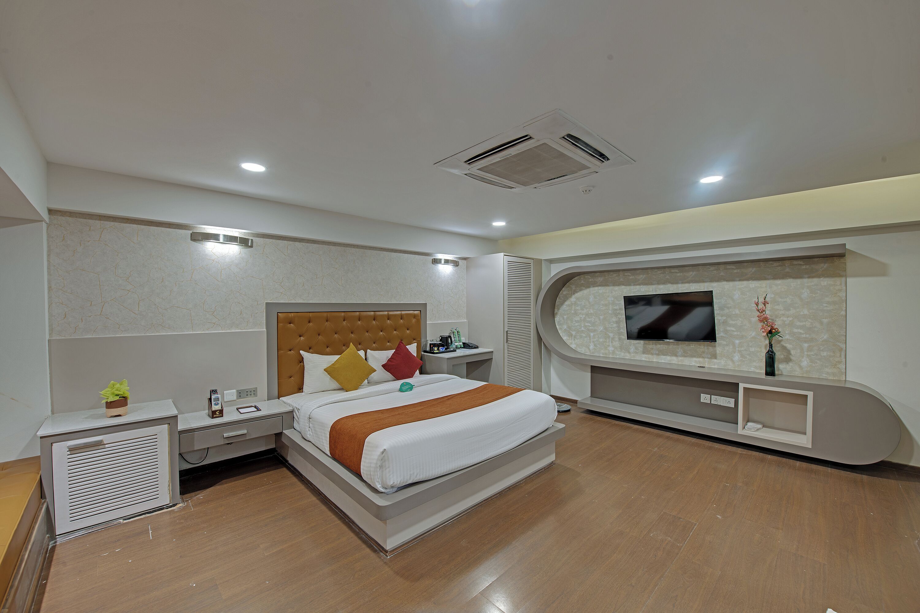 ห้องเอ็กเซกคิวทีฟ | ตู้นิรภัยในห้องพัก, Wi-Fi ฟรี, ผ้าปูที่นอน