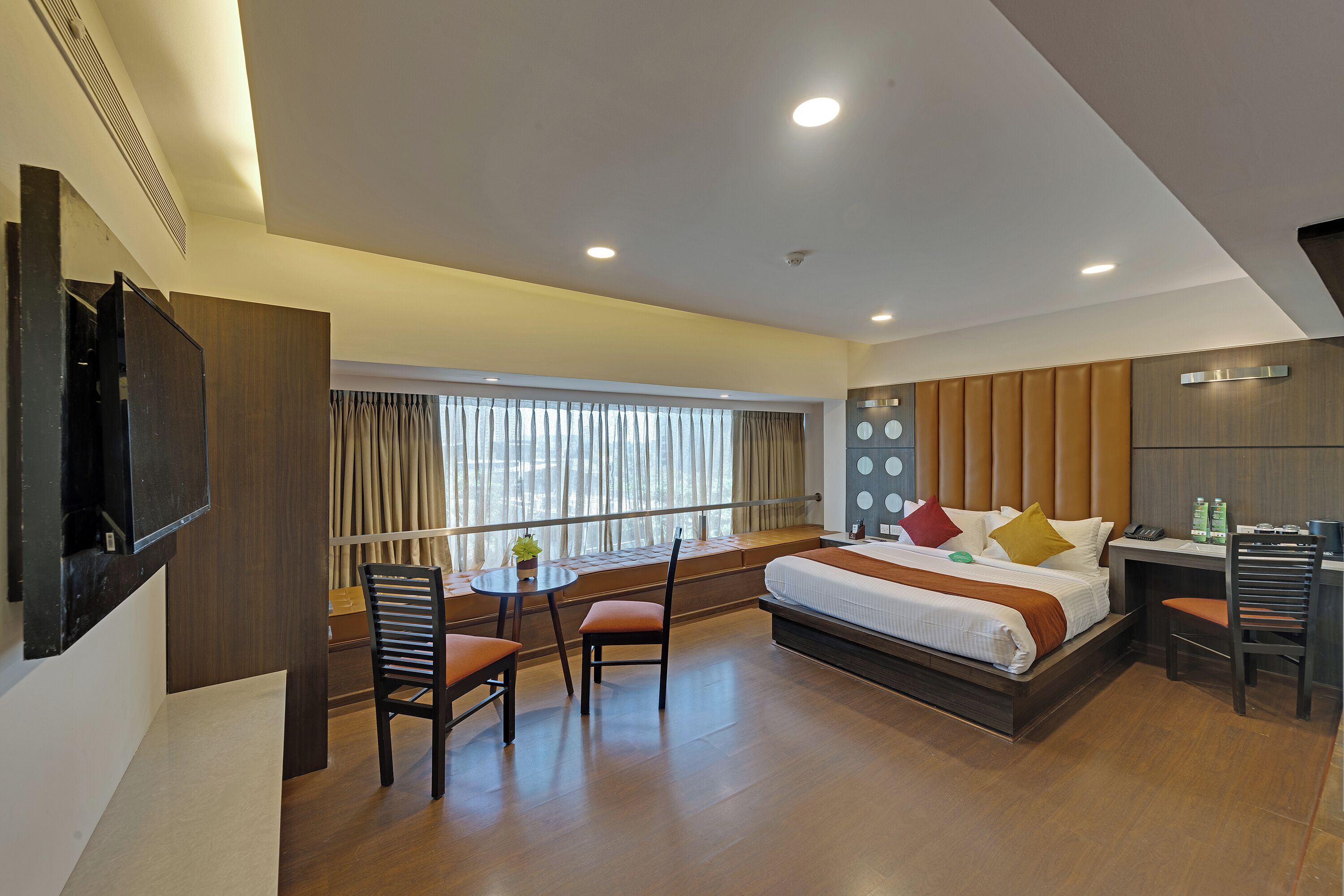 Premium Room | In-room safe, free WiFi, bed sheets
