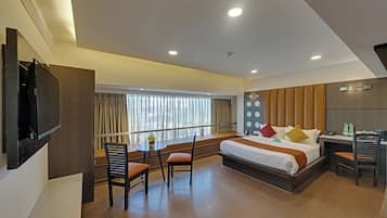 Premium Room | In-room safe, free WiFi, bed sheets