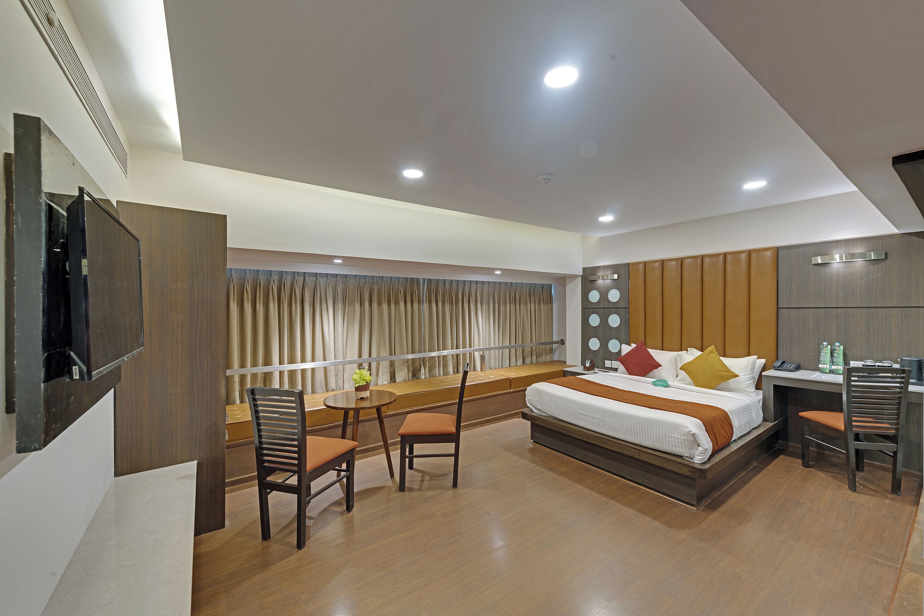 Photo - Comfort Inn Metropolis