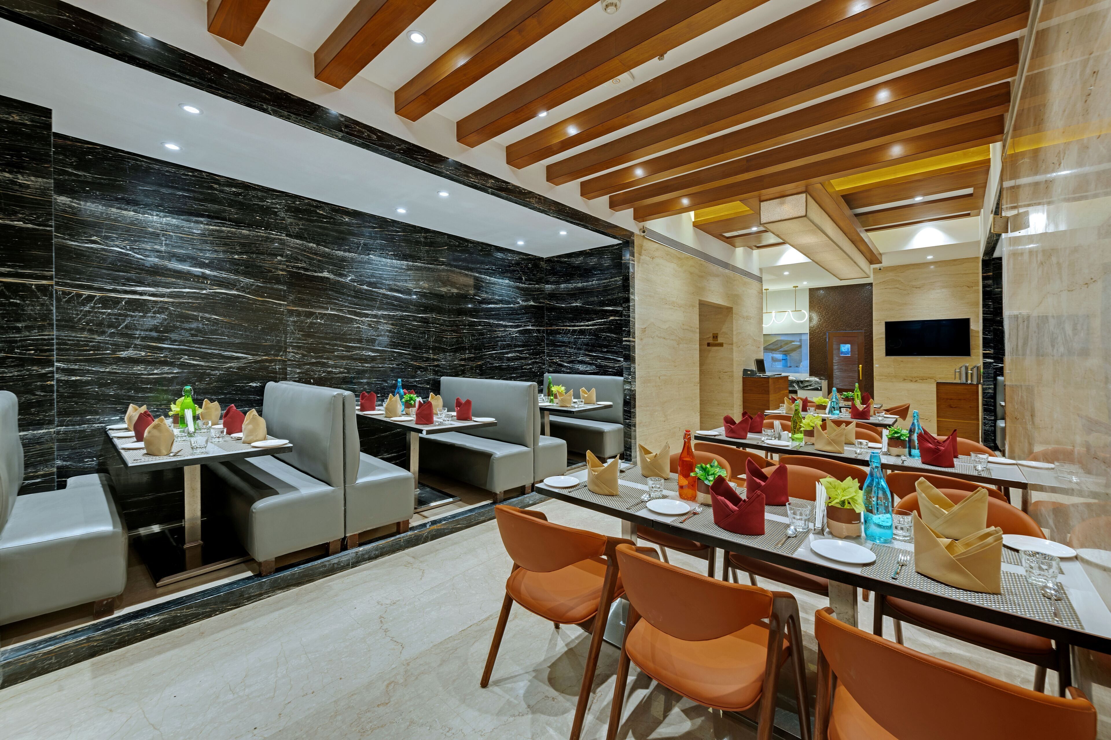 Photo - Comfort Inn Metropolis