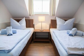 Unclassified image, 3 of 14, button