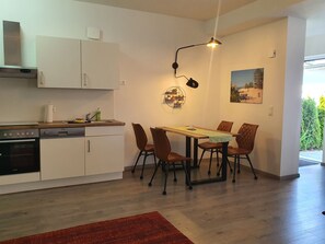 Uklassifisert bilde, 5 av 12, knapp