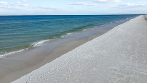 Nær stranden