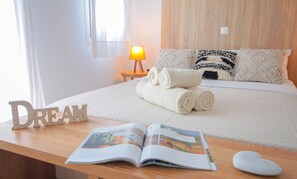 4 bedrooms, WiFi, bed sheets
