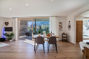 Dining - Adler Living Garden Apartment with Mountain View, Private Garden & Wi-Fi (Naturns)