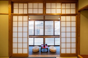 엘리트룸 | 무료 WiFi, 침대 시트