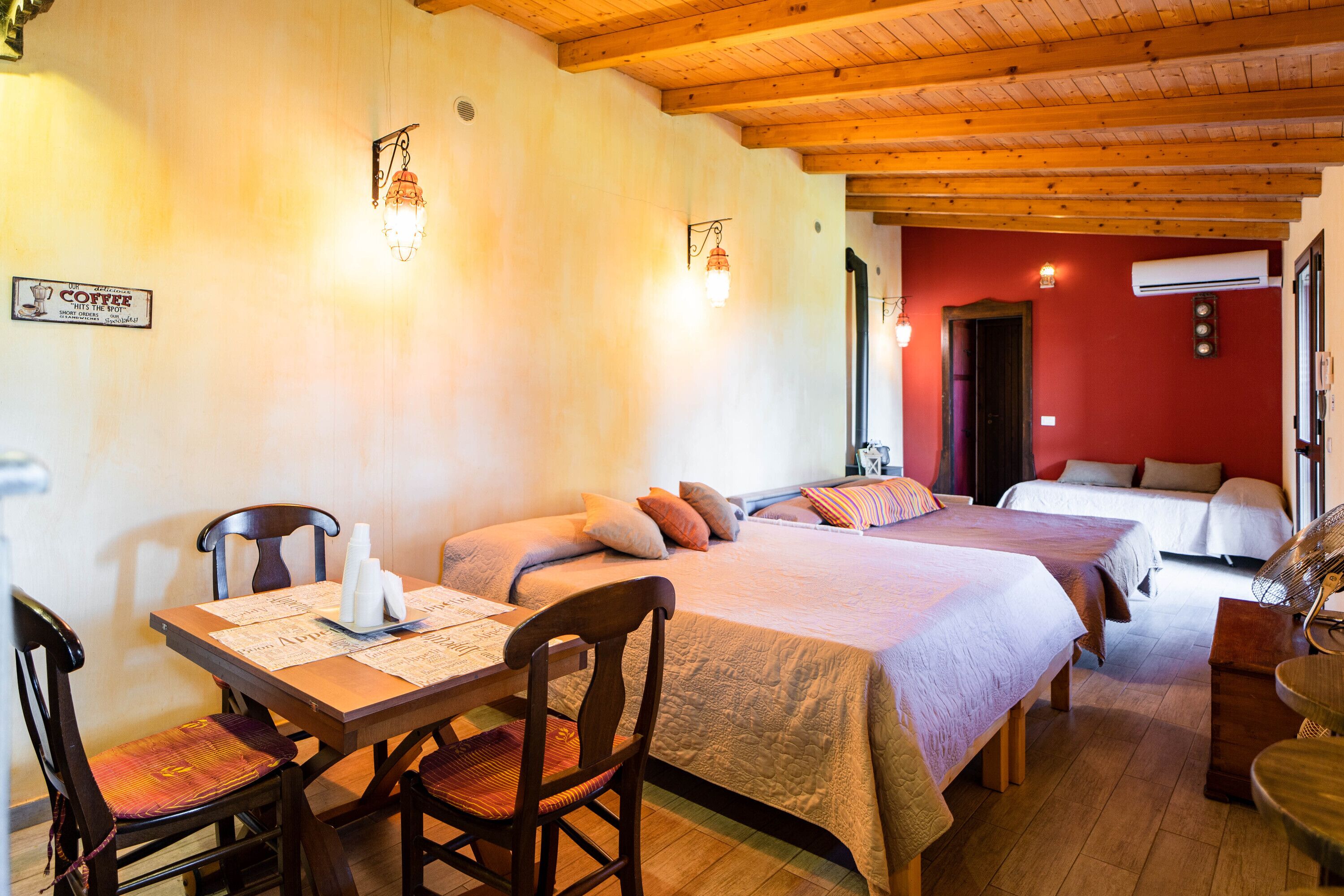 1 Schlafzimmer, kostenloses WLAN, Bettwäsche, Rollstuhlgeeignet