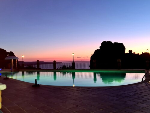 Villa L'Estasi Tanca Piras by the Pool with Sea View, Terrace, BBQ, Wi-Fi