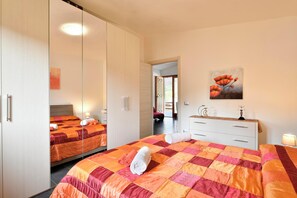 2 bedrooms, free WiFi, bed sheets