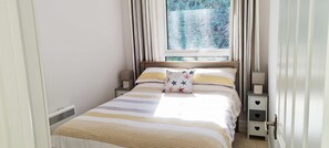 2 Schlafzimmer, Bügeleisen/Bügelbrett, WLAN, Bettwäsche