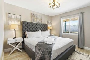 3 Schlafzimmer, Reisekinderbett, WLAN, Bettwäsche