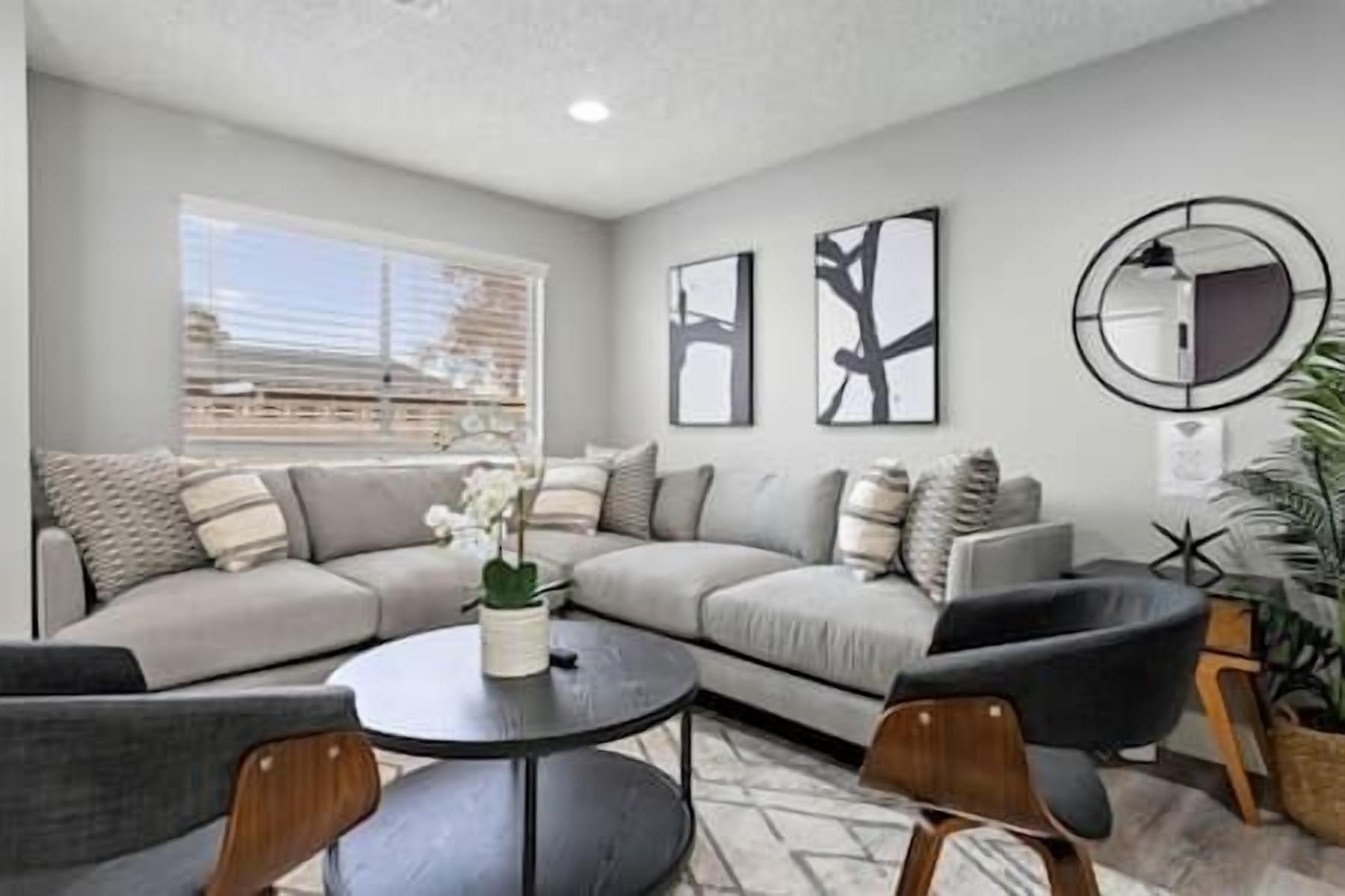 ❤️ Blue & Purple -Remodeled 3BR home w/ Spa