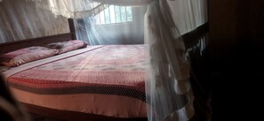 2 Schlafzimmer, Bügeleisen/Bügelbrett, kostenloses WLAN