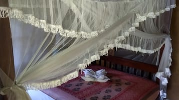 2 quartos, ferros/tábuas de passar roupa, Wi-Fi de cortesia