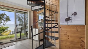 Interior - Waters Edge - Belle Escapes Jervis Bay (Erowal Bay)