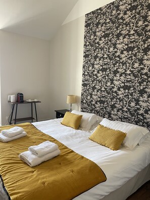 1 dormitorio, caja fuerte, wifi gratis y ropa de cama