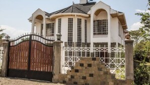 施設の正面