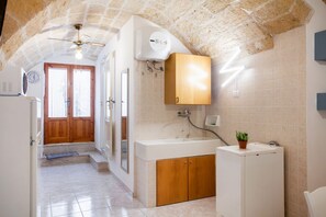 Doccia, asciugacapelli, bidet