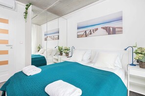 3 bedrooms, desk, iron/ironing board, WiFi - Nadmorskie Tarasy 13 | Gdynia | Air Conditioning | Parking (Gdynia)