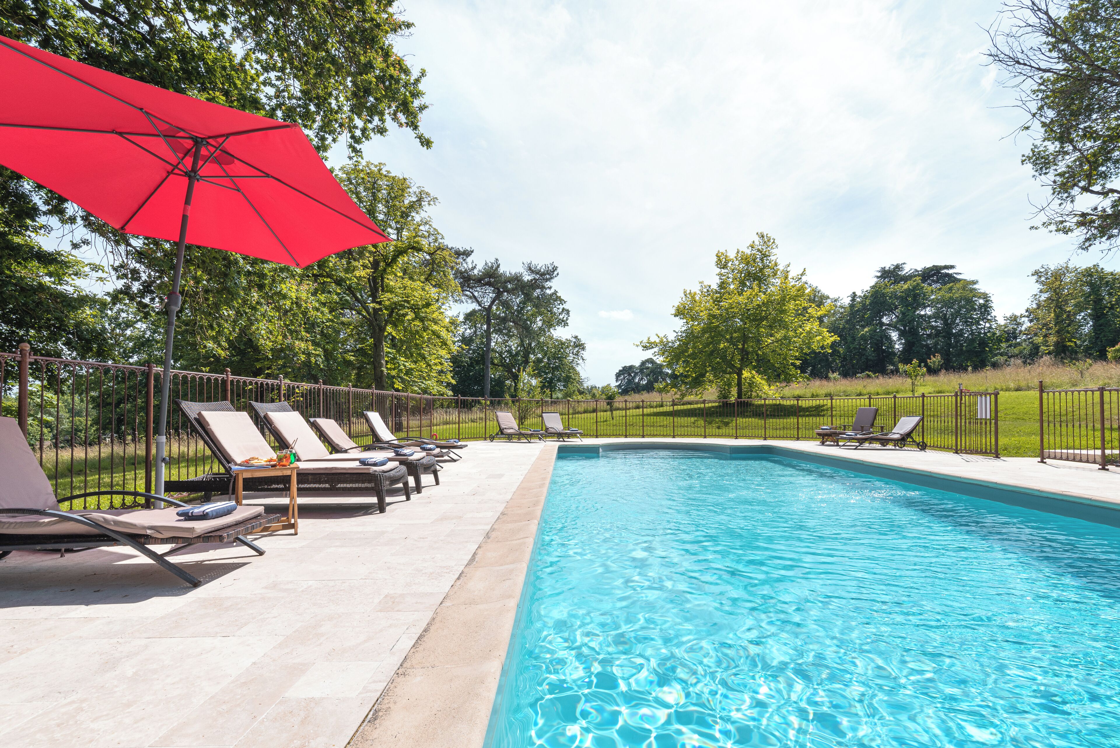 屋外プール、温水プール