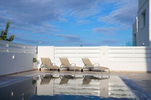 Deluxe Βίλα | Ιδιωτική πισίνα