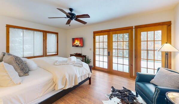 3 bedrooms, iron/ironing board, free WiFi, bed sheets