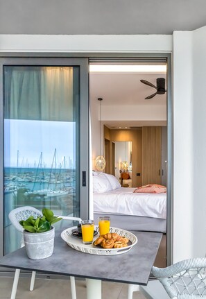 Superior Room | In-room safe, soundproofing, free WiFi, bed sheets - SAVUS BOUTIQUE HOTEL (Rethymno)