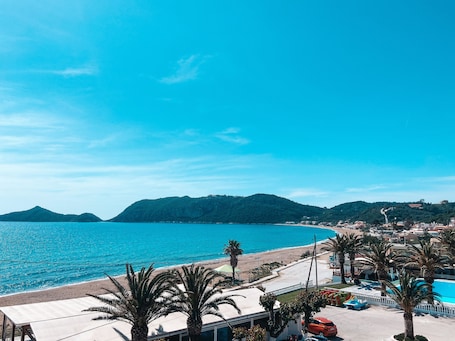 Fachada. Azure Mare Studios