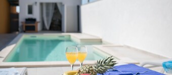 House Villa Caterina with pool