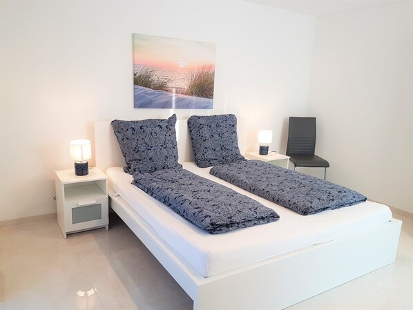 1 bedroom, free WiFi, bed sheets, wheelchair access - Exclusive vacation apartment in a quiet, central location in Rhauderfehn! (Rhauderfehn)