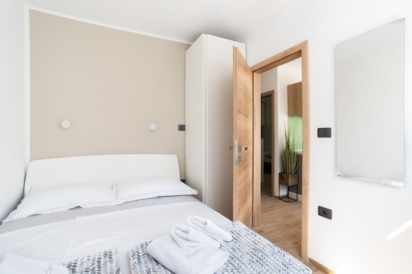 Family Apartment | Frette Italian sheets, premium bedding, memory foam beds, WiFi (free)