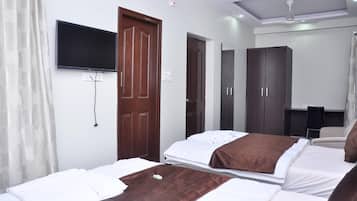 Deluxe Double Room | Premium bedding, free WiFi, bed sheets