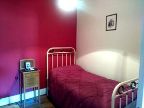 3 Schlafzimmer, Bügeleisen/Bügelbrett, Reisekinderbett, kostenloses WLAN
