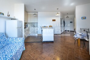 Interior - 15FARO - 15F PORTO FARO (Palau)