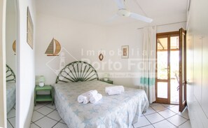 1 Schlafzimmer, Bügeleisen/Bügelbrett
