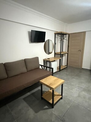Family Triple Room | Premium bedding, minibar, desk, blackout drapes - The Pera Hotel Marmaris (Marmaris)