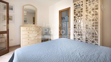 1 chambre, fer et planche à repasser, Wi-Fi