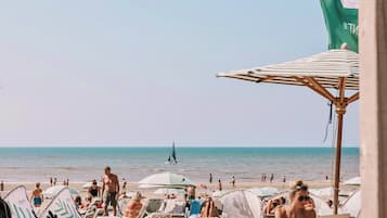 Vlak bij het strand